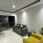 Entrelagos Beautiful Apartment