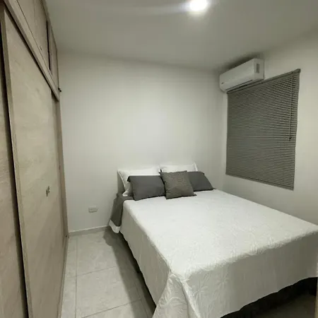 Entrelagos Beautiful Apartamento